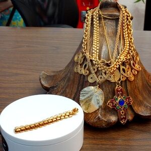 Goldtone bundle / With beautiful Cross and Leaf necklaces !